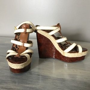 Jessica Simpson wedges